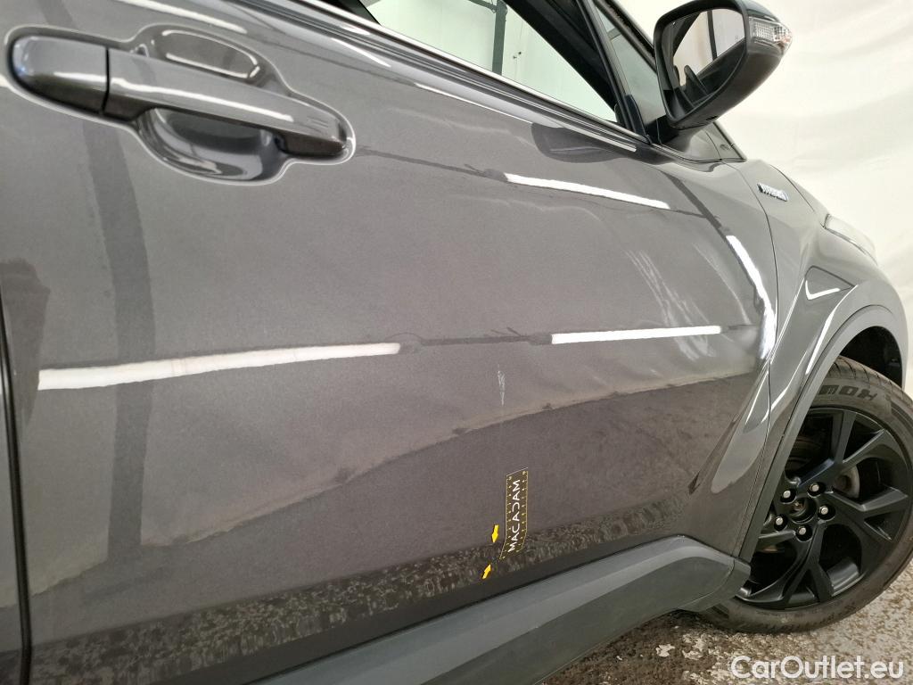  Toyota  C-HR TOYOTA  / 2016 / 5P / SUV 1.8 HYBRIDE 122 GRAPHIC #20
