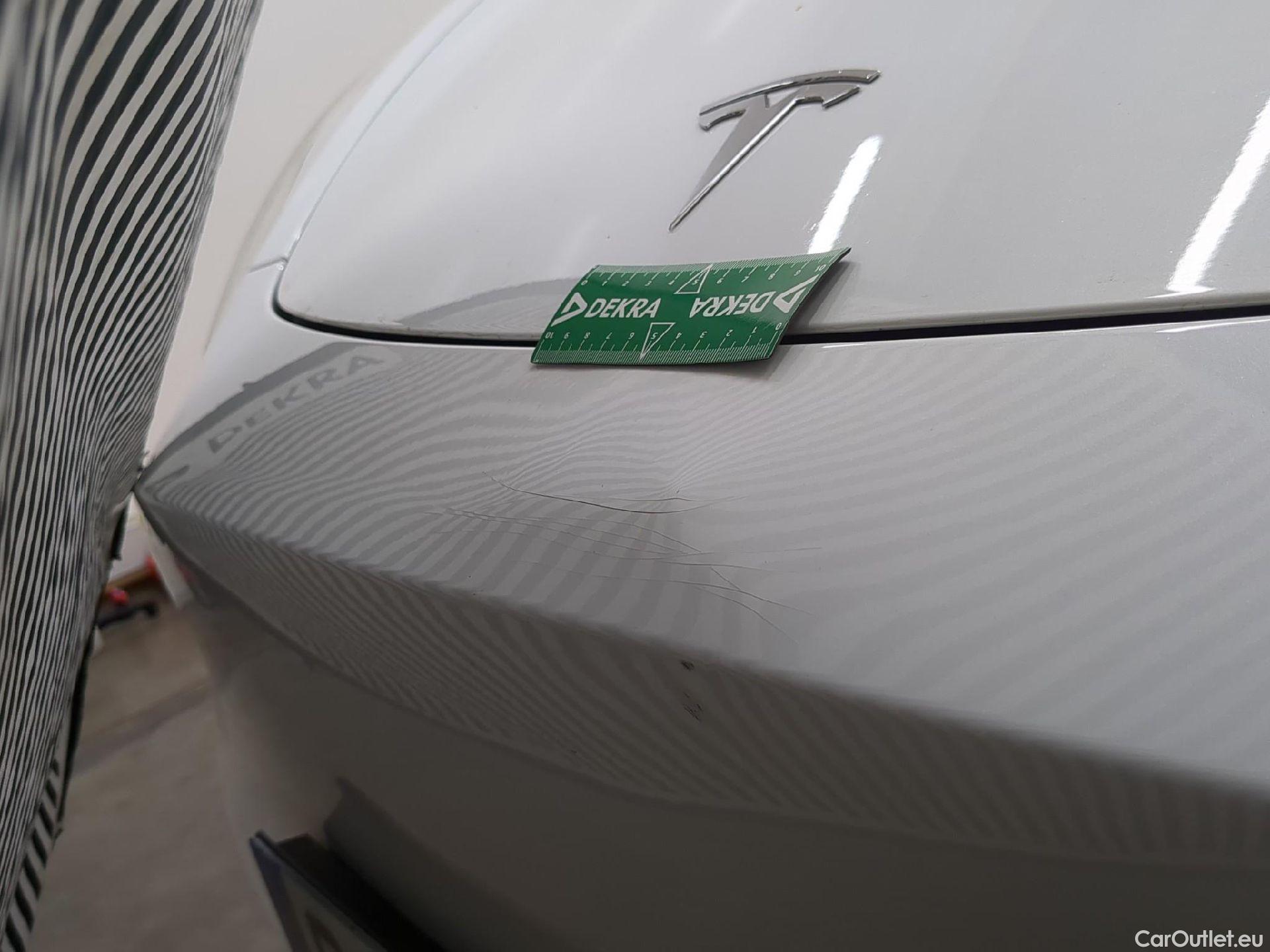  Tesla  Model Y TESLA  / 2020 / 5P / SUV Long Range Dual Motor AWD #25