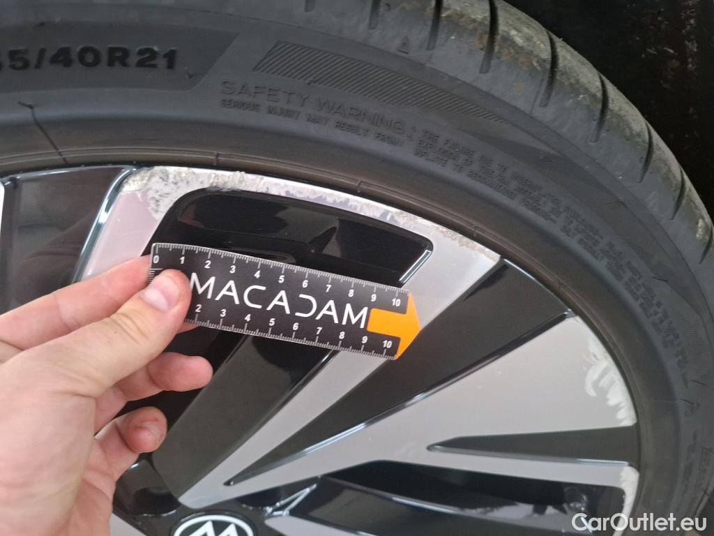  Volkswagen  ID.4  1st Max Pro Performance BVA #8