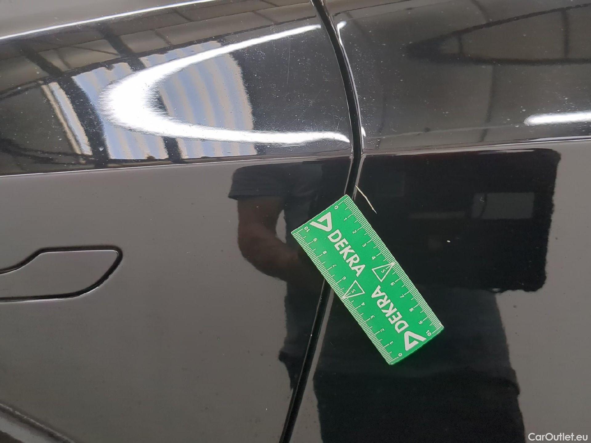 Tesla  Model Y TESLA  / 2021 / 5P / SUV RWD #22