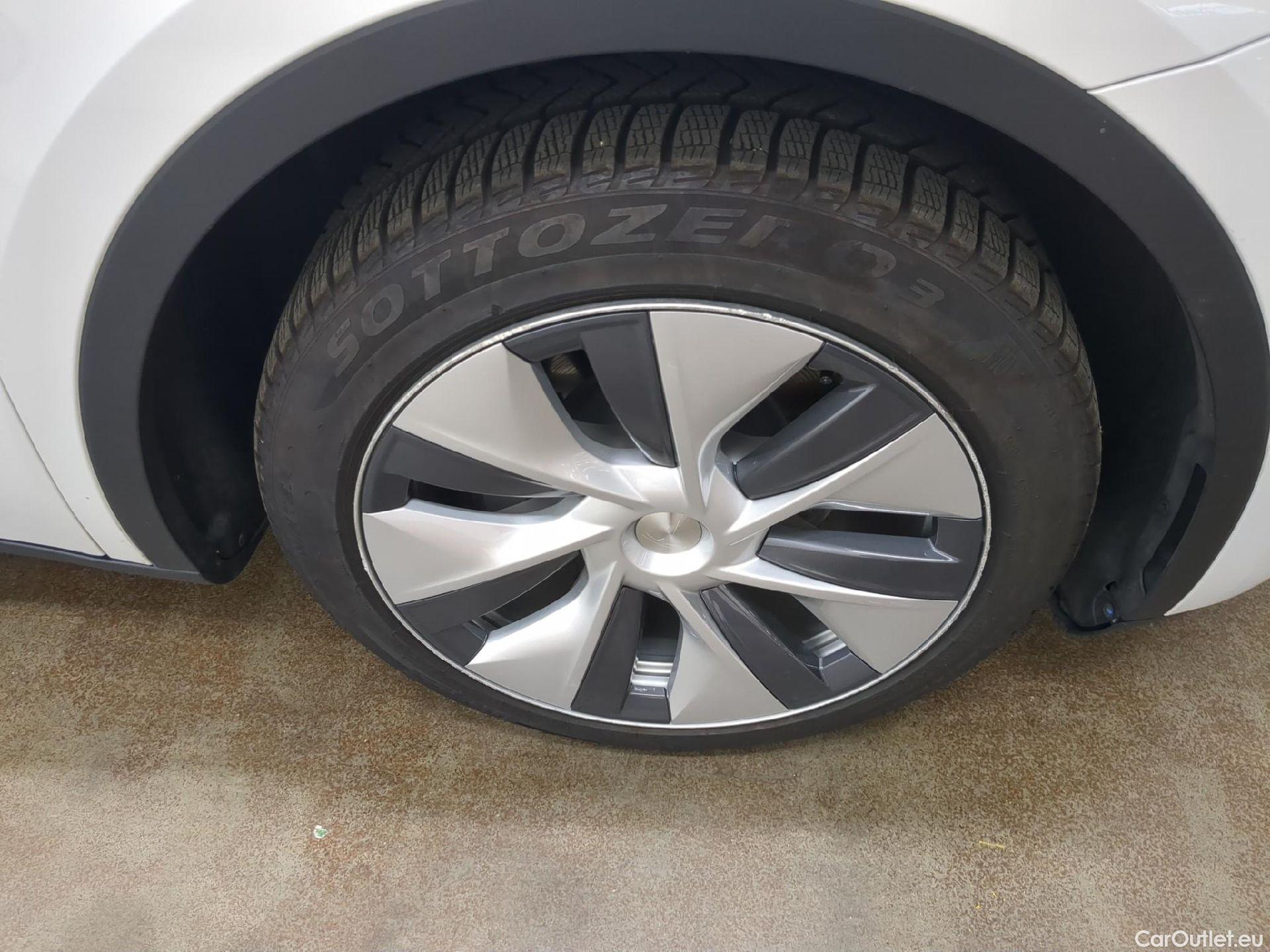  Tesla  Model Y TESLA  / 2020 / 5P / SUV Long Range Dual Motor AWD #1