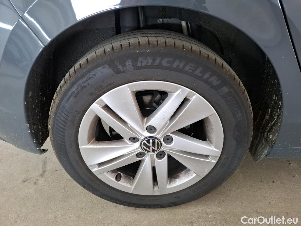  Volkswagen  Golf  VOLKSWAGEN / 2020 / 5P / Berline 2.0 TDI SCR 115 BVM6 Life Busi #25