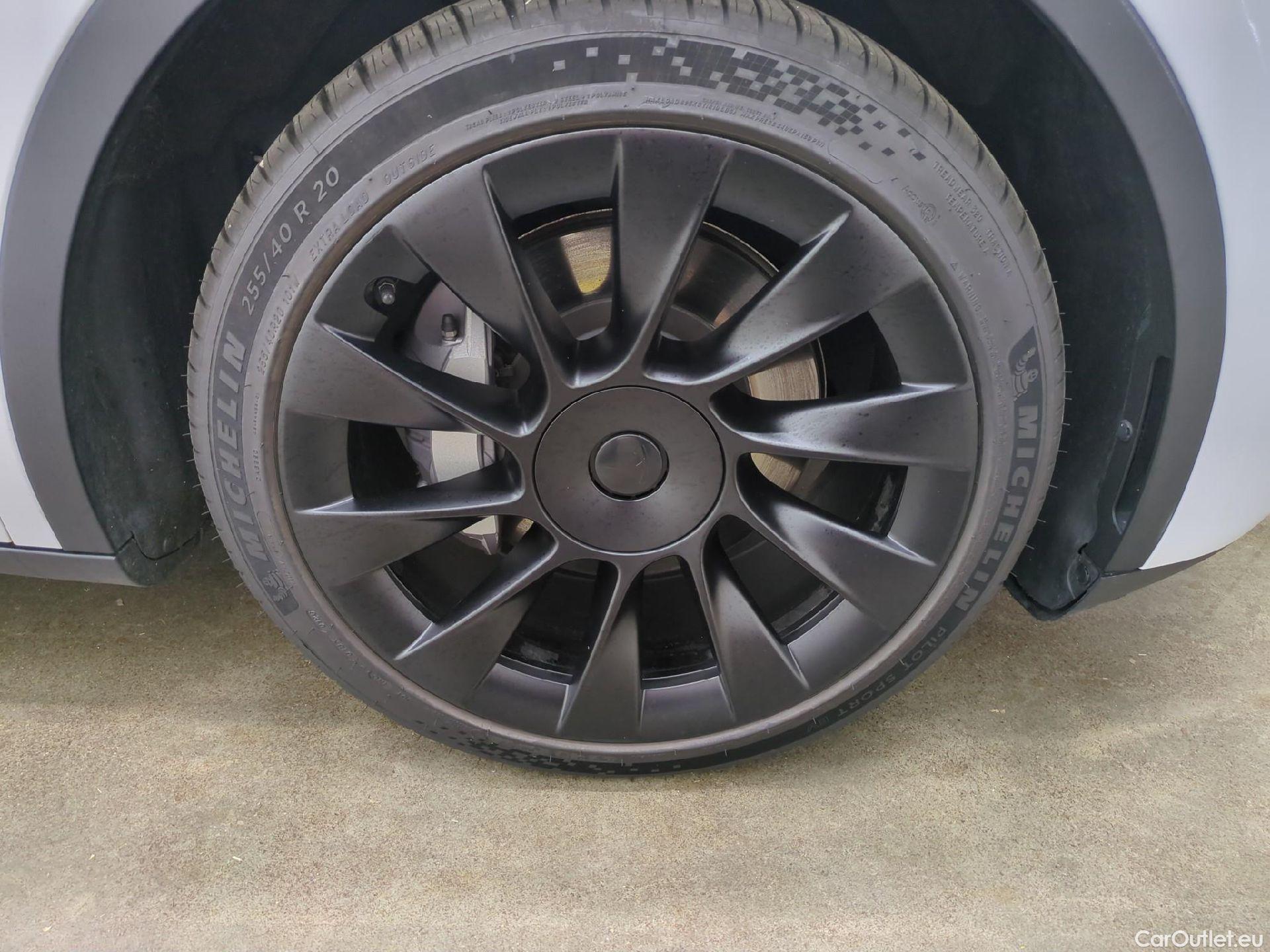  Tesla  Model Y TESLA  / 2021 / 5P / SUV RWD COMMITMENT DEAL lot 198 #14