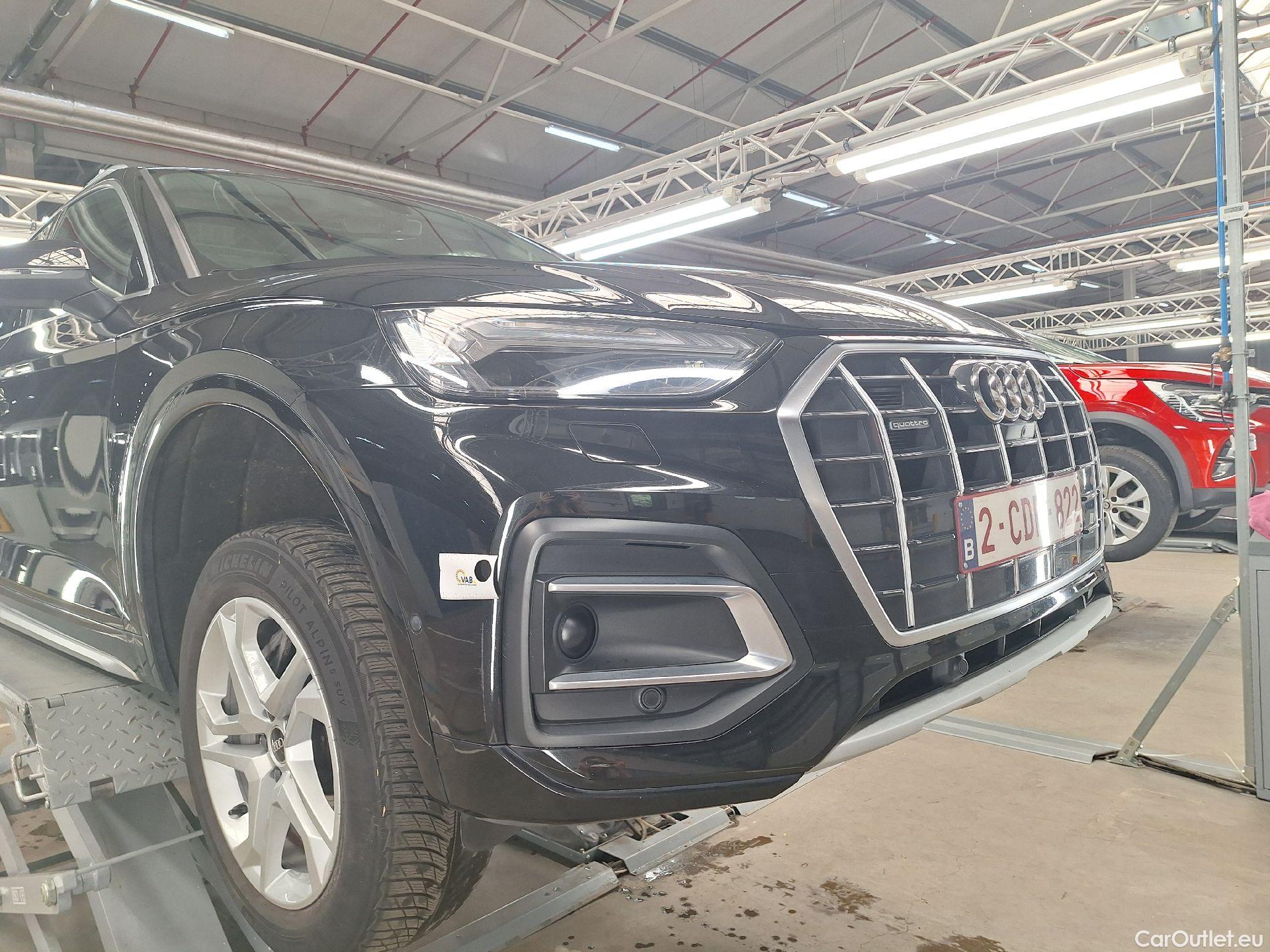  Audi  Q5 Audi  Advanced 50 TFSI e PHEV S-tronic quattro 5d Platinum (total options: 15.842,16 Ex.Vat) #14