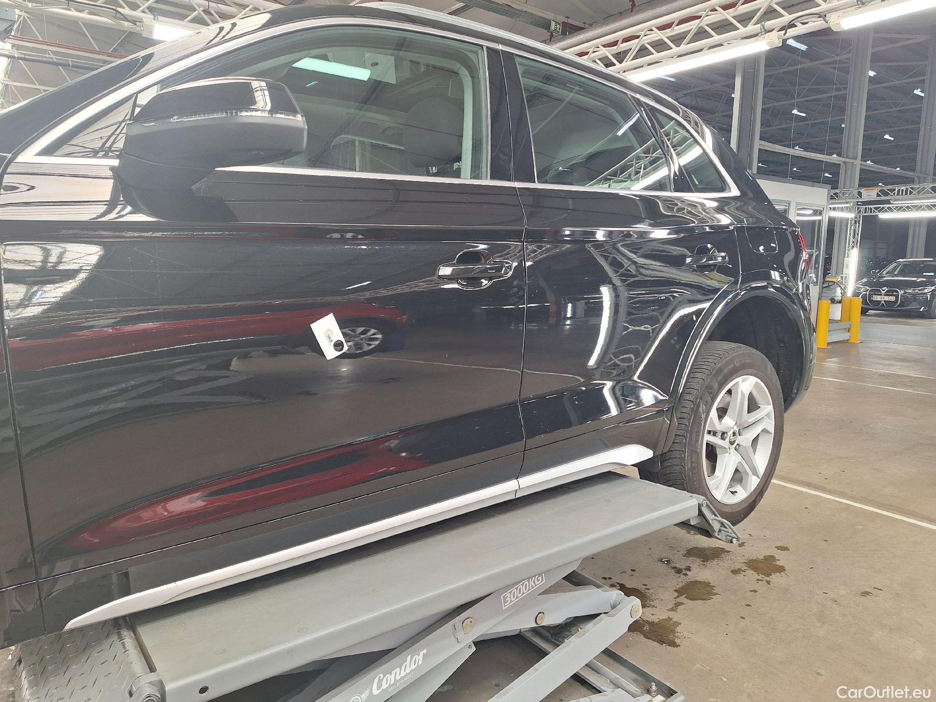  Audi  Q5 Audi  Advanced 50 TFSI e PHEV S-tronic quattro 5d Platinum (total options: 15.842,16 Ex.Vat) #24