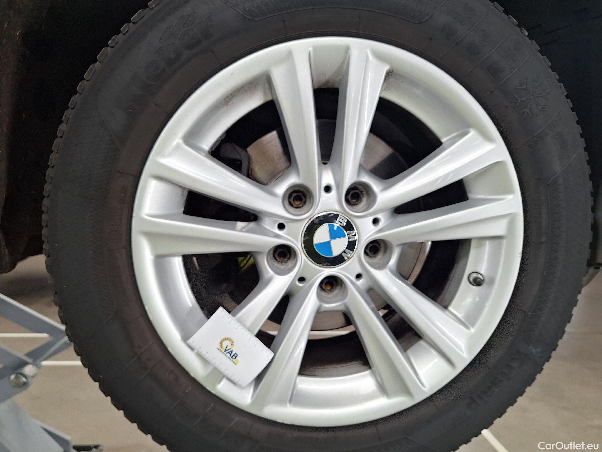  Bmw  Serie 3 BMW, 3-serie Touring '15, BMW 3 Reeks Touring 318d (110 kW) Aut. 5d #56