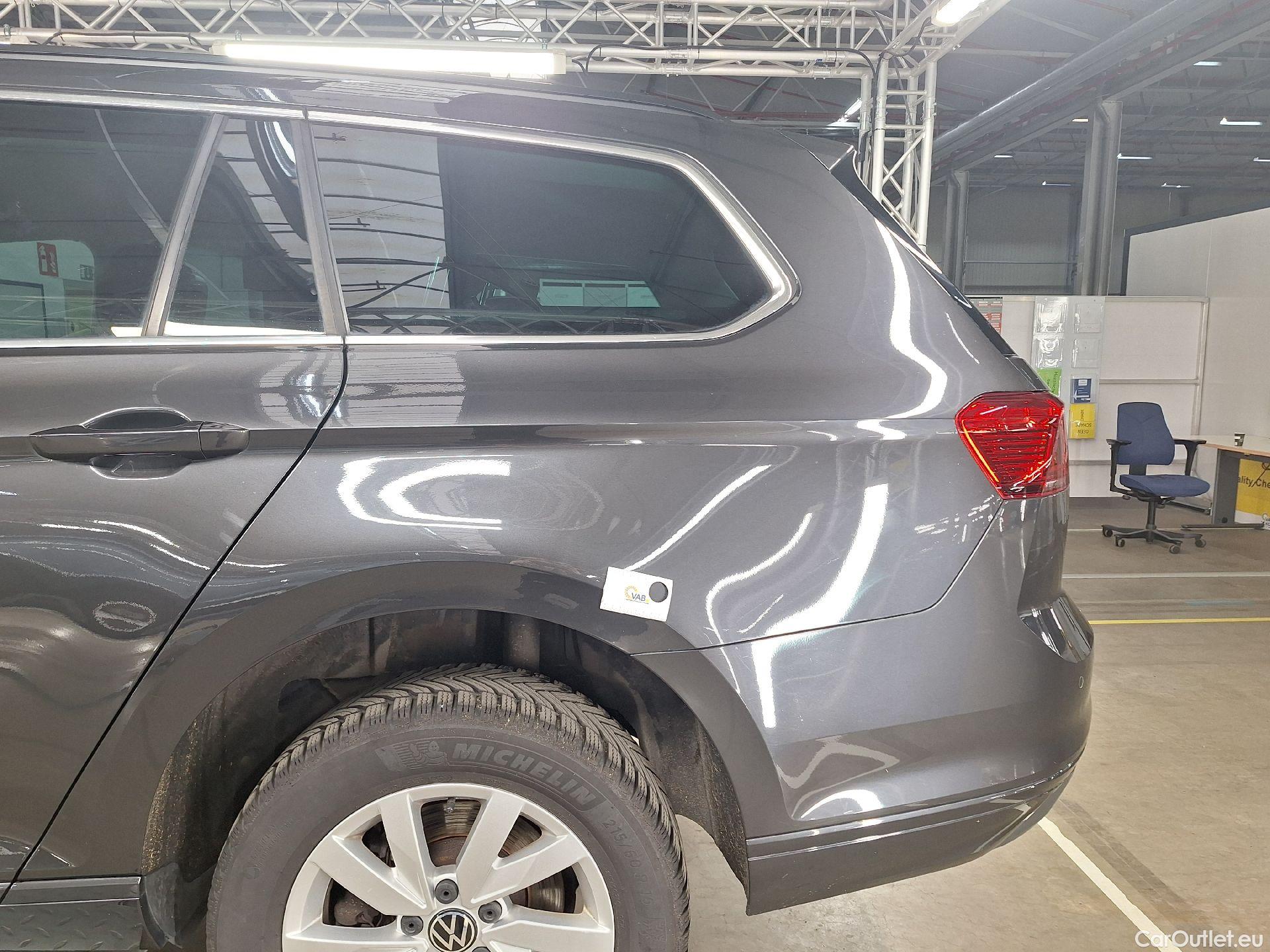 Volkswagen  Passat VW,  Variant FL'19, Volkswagen  Variant 2.0 TDI 90kW DSG Style B #43