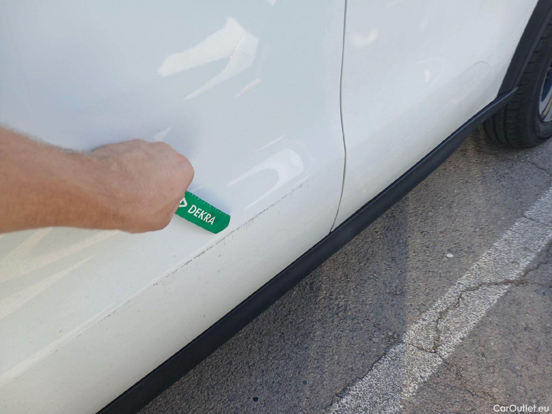  Citroen  C3 CITROEN  Aircross / 2017 / 5P / todoterreno PureTech 81kW (110CV) S&S FEEL (CX) #12