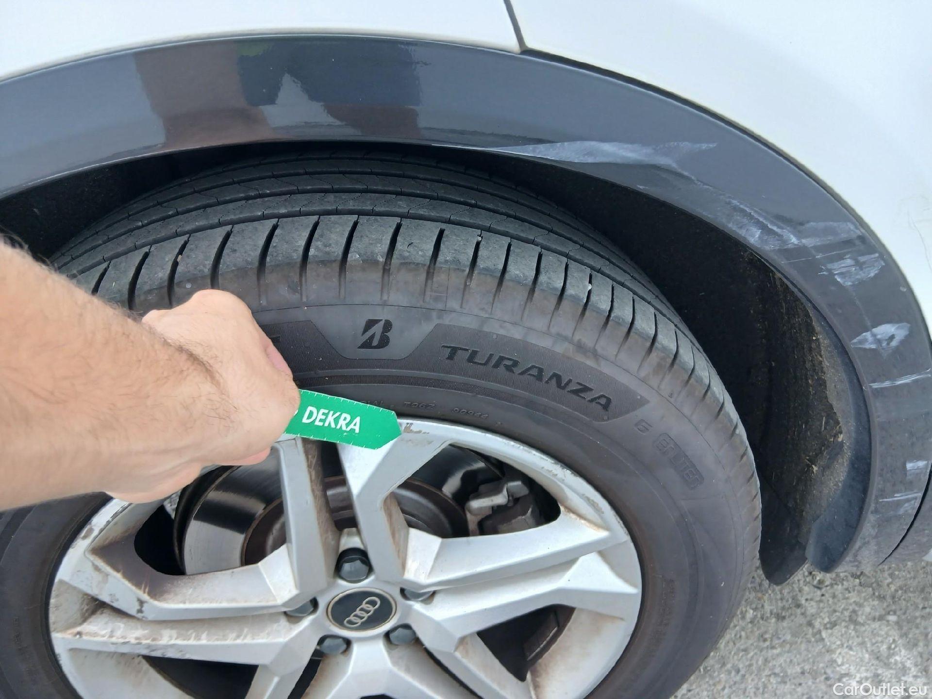  Audi  Q5 AUDI  / 2020 / 5P / todoterreno Advanced 35 TDI 120kW S tronic (AC4) #17