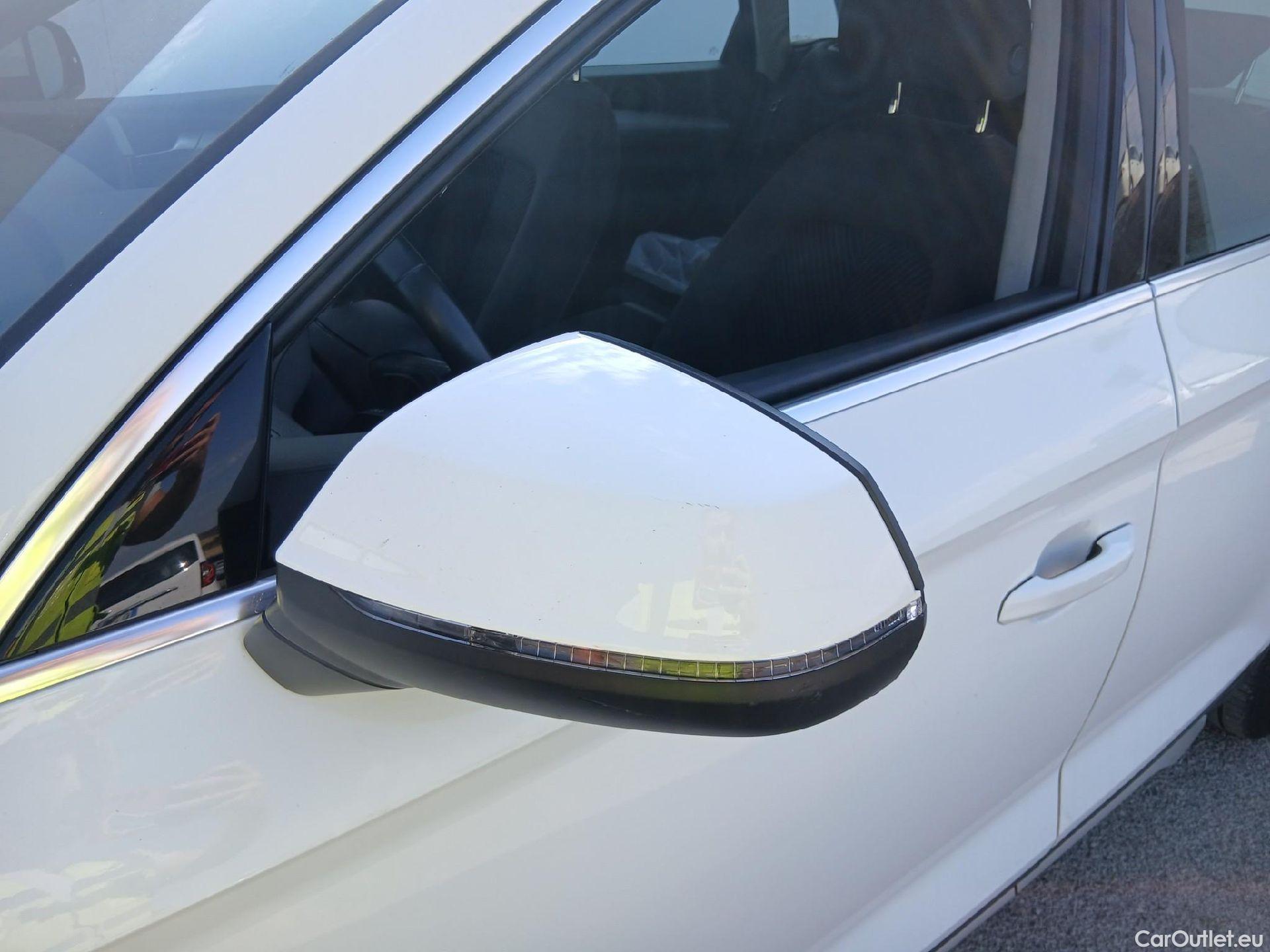  Audi  Q5 AUDI  / 2020 / 5P / todoterreno Advanced 35 TDI 120kW S tronic (AC4) #6