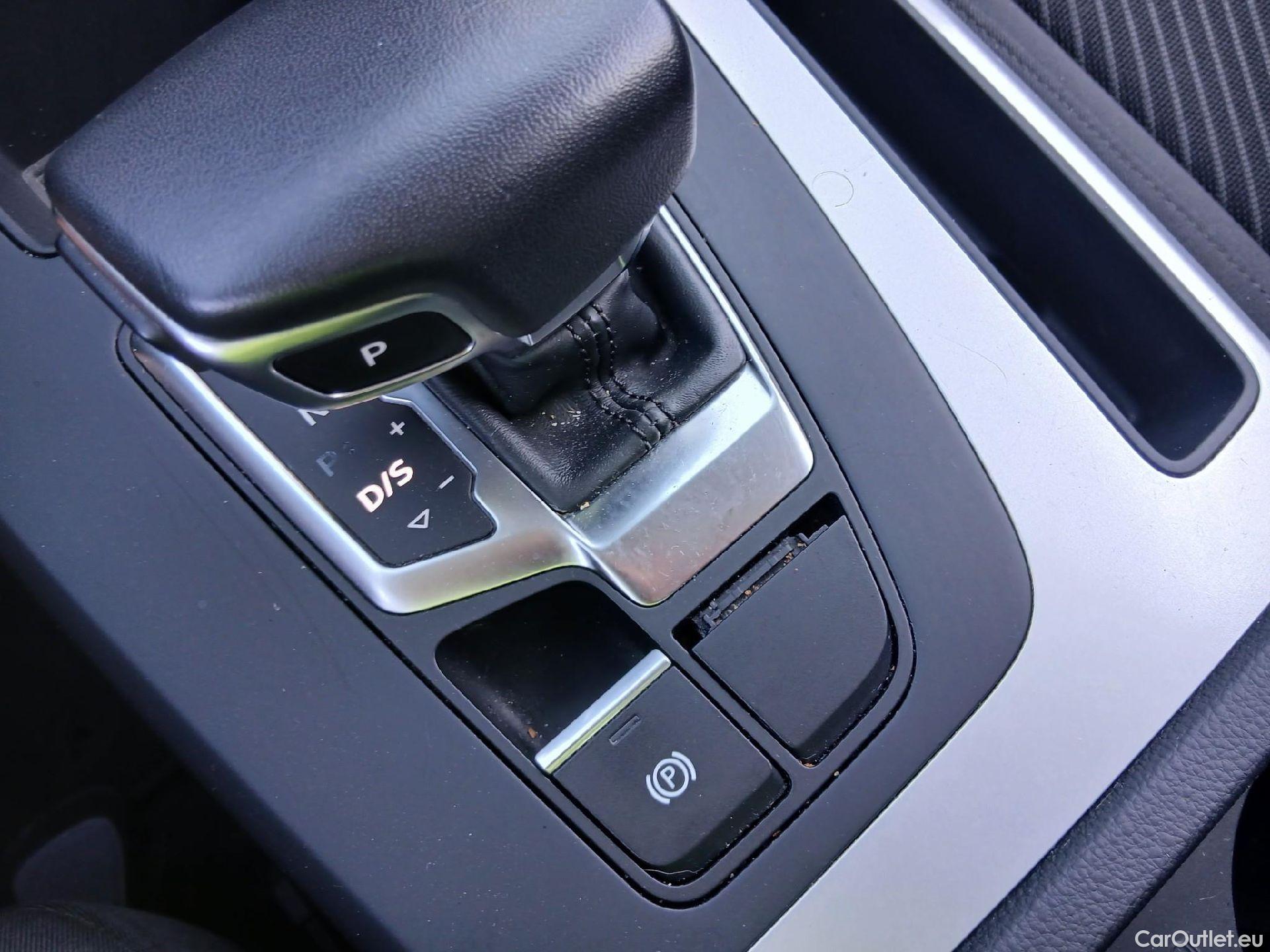  Audi  Q5 AUDI  / 2020 / 5P / todoterreno Advanced 35 TDI 120kW S tronic (AC4) #30