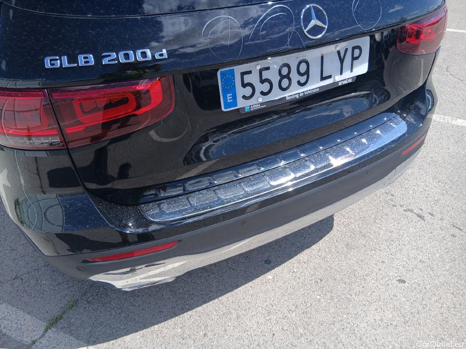  Mercedes  GLB MERCEDES-BENZ  / 2019 / 5P / todoterreno 2.0  200 D DCT 110KW (150CV) #24