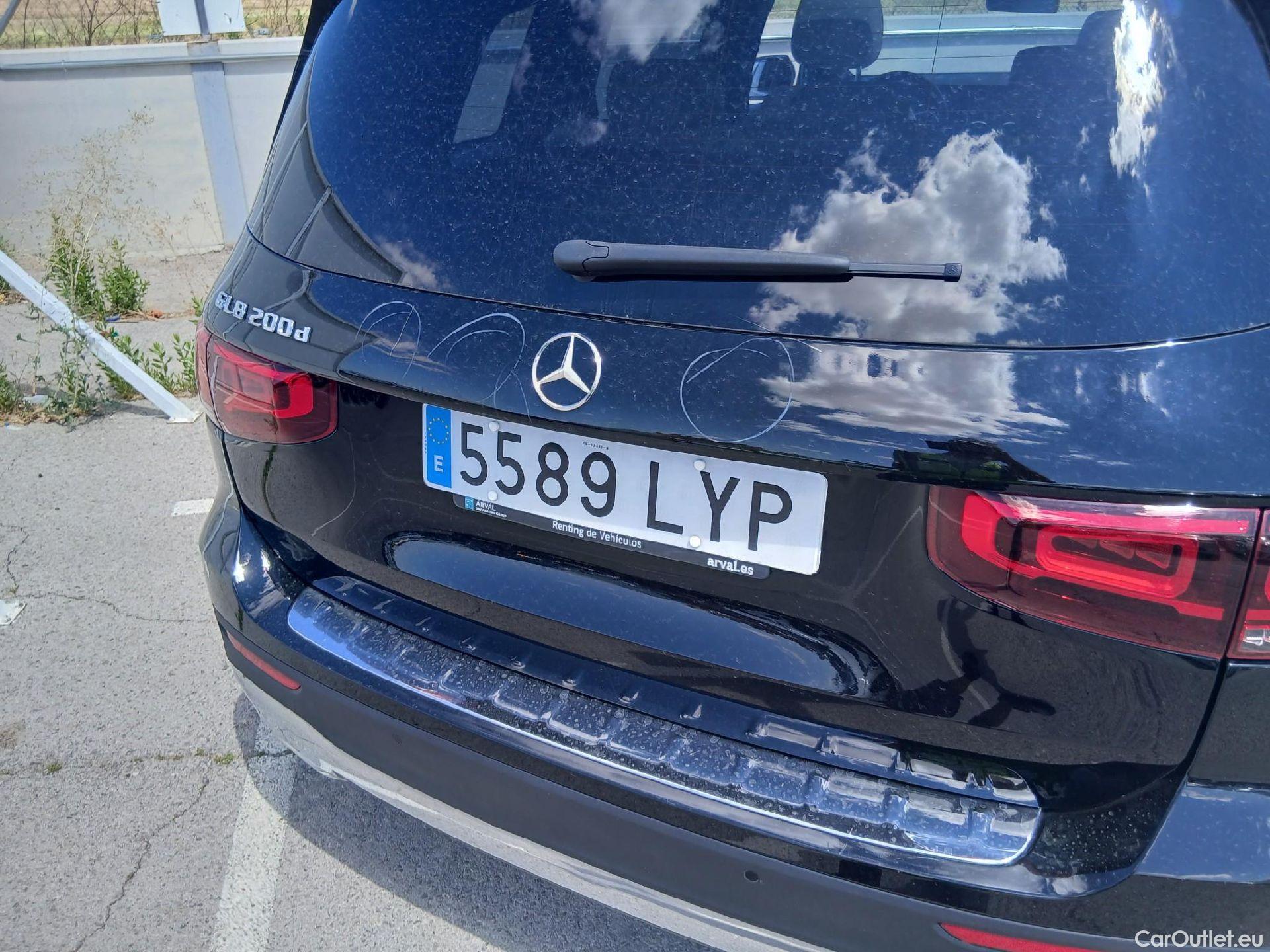  Mercedes  GLB MERCEDES-BENZ  / 2019 / 5P / todoterreno 2.0  200 D DCT 110KW (150CV) #23