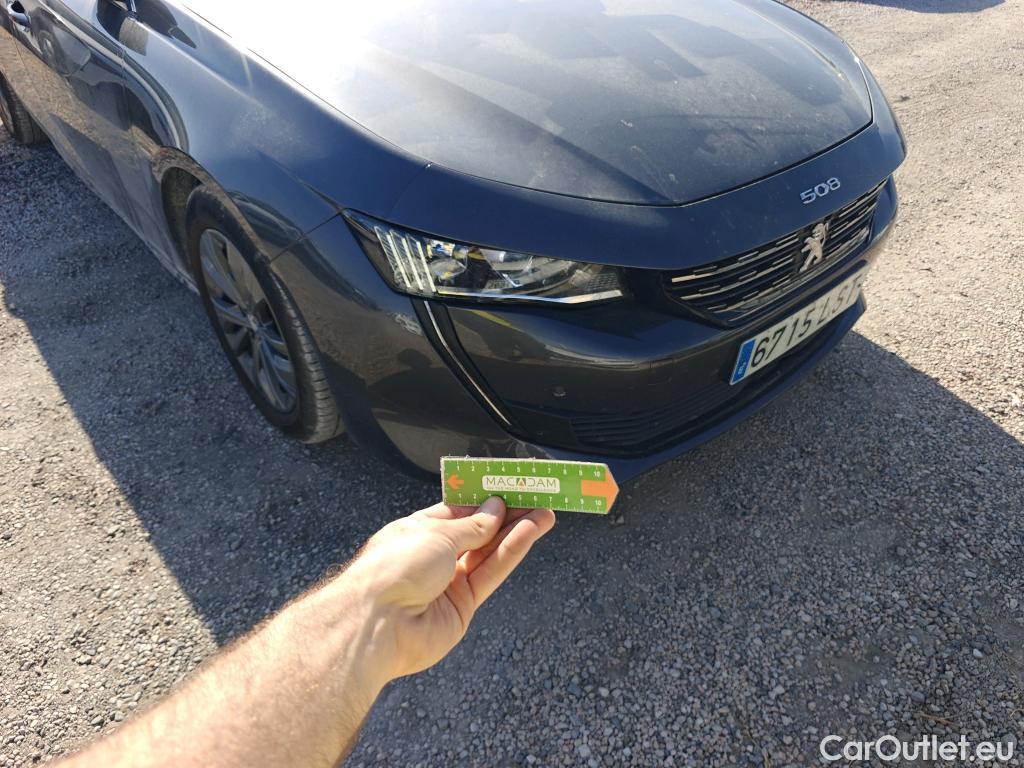  Peugeot  508 PEUGEOT  / 2018 / 5P / berlina con portón 5P Business Line BlueHDi 130 EAT8 (AC) #60