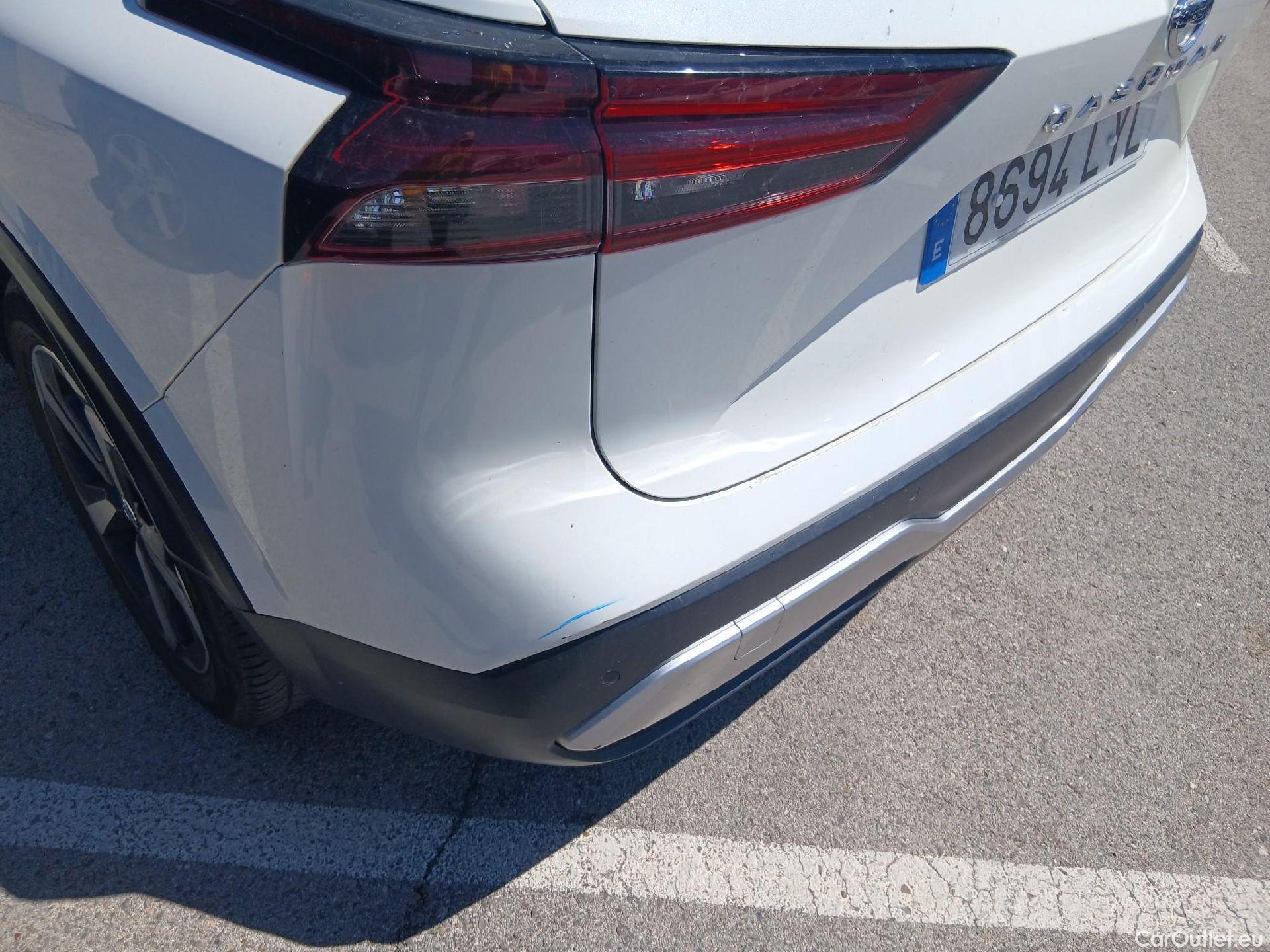  Nissan  Qashqai NISSAN  / 2021 / 5P / todoterreno DIG-T 116kW Xtronic N-Connecta #14