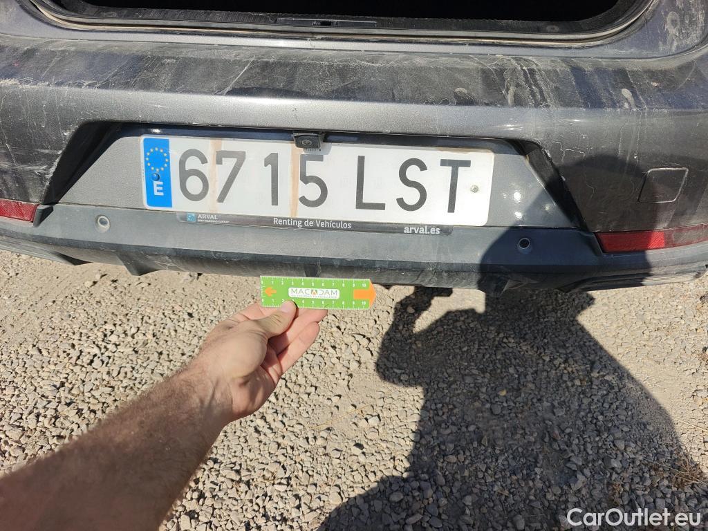 Peugeot  508 PEUGEOT  / 2018 / 5P / berlina con portón 5P Business Line BlueHDi 130 EAT8 (AC) #41