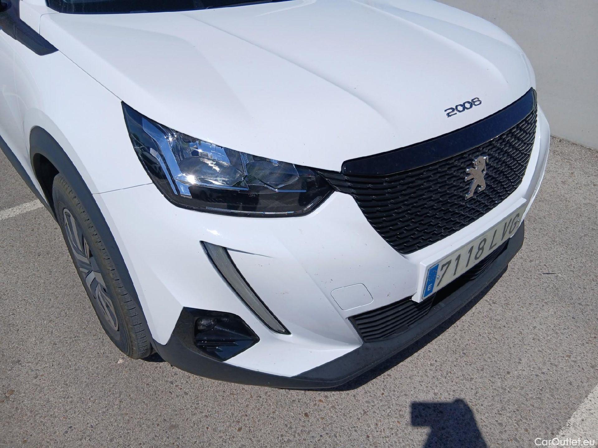  Peugeot  2008 PEUGEOT  / 2019 / 5P / todoterreno Active Puretech 100 S&S BVM6 #2