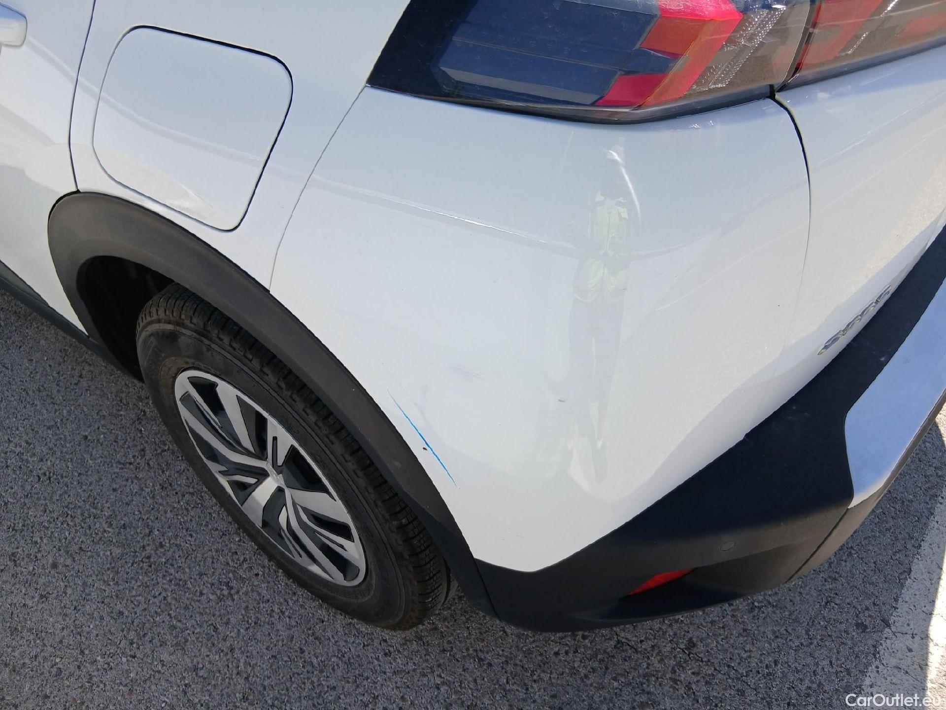  Peugeot  2008 PEUGEOT  / 2019 / 5P / todoterreno Active Puretech 100 S&S BVM6 #8