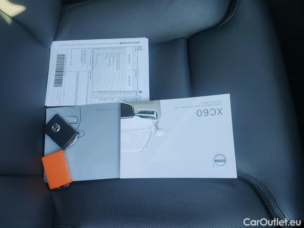  Volvo  XC60 VOLVO  / 2017 / 5P / todoterreno 2.0 B4 D AWD Inscription Auto #17
