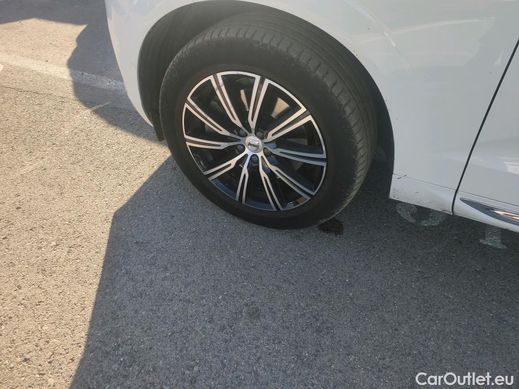  Volvo  XC60 VOLVO  / 2017 / 5P / todoterreno 2.0 B4 D AWD Inscription Auto #9