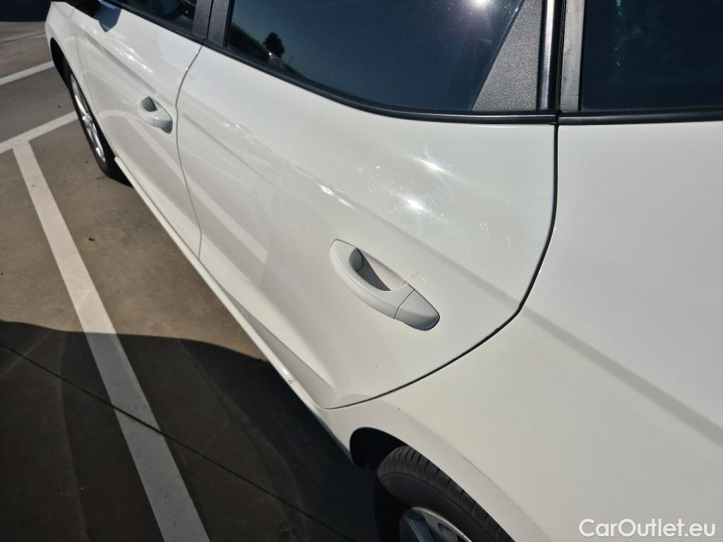  Seat  Ibiza SEAT  / 2017 / 5P / berlina con portón 1.0 TSI 81kW (110CV) Style Plus (AC) #28