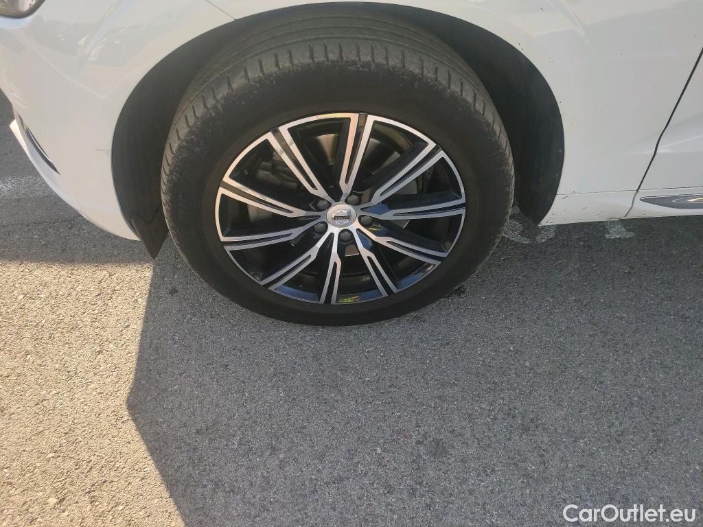  Volvo  XC60 VOLVO  / 2017 / 5P / todoterreno 2.0 B4 D AWD Inscription Auto #1
