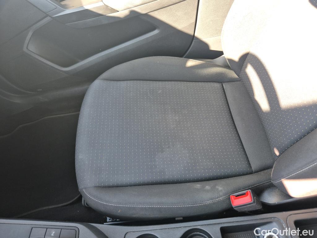  Seat  Ibiza SEAT  / 2017 / 5P / berlina con portón 1.0 TSI 81kW (110CV) Style Plus (AC) #22