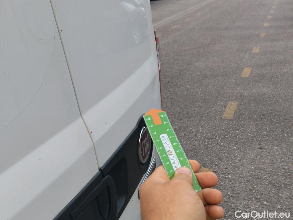  Fiat  Doblo FIAT Doblò Cargo/2015/3P/furgón derivado de turismo Cargo Base 1.6 Mjet 66kW (90CV) #32