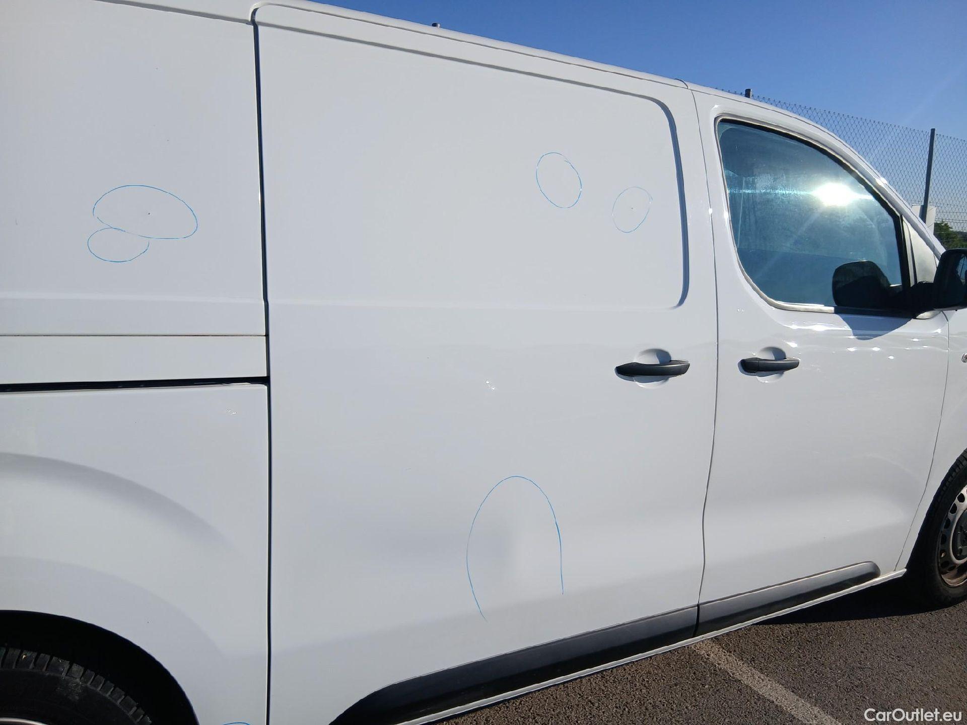 Peugeot  Expert PEUGEOT  / 2016 / 4P / furgón Furgón Premium 1.5 BlueHDi 100 Standard (AC) #25