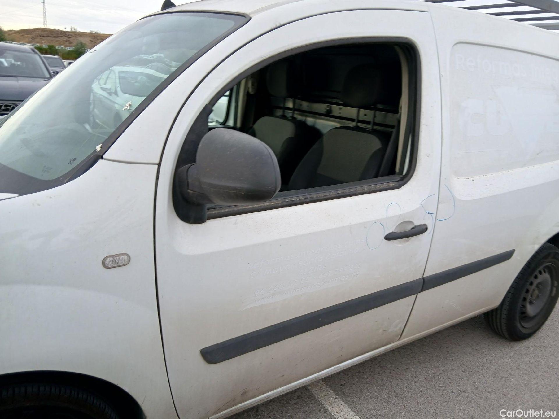  Nissan  NV200 NISSAN NV250 / 2019 / 4P / furgón 2pl 1.5dCi 85 kW (115 CV) L1H1 COMFORT #13