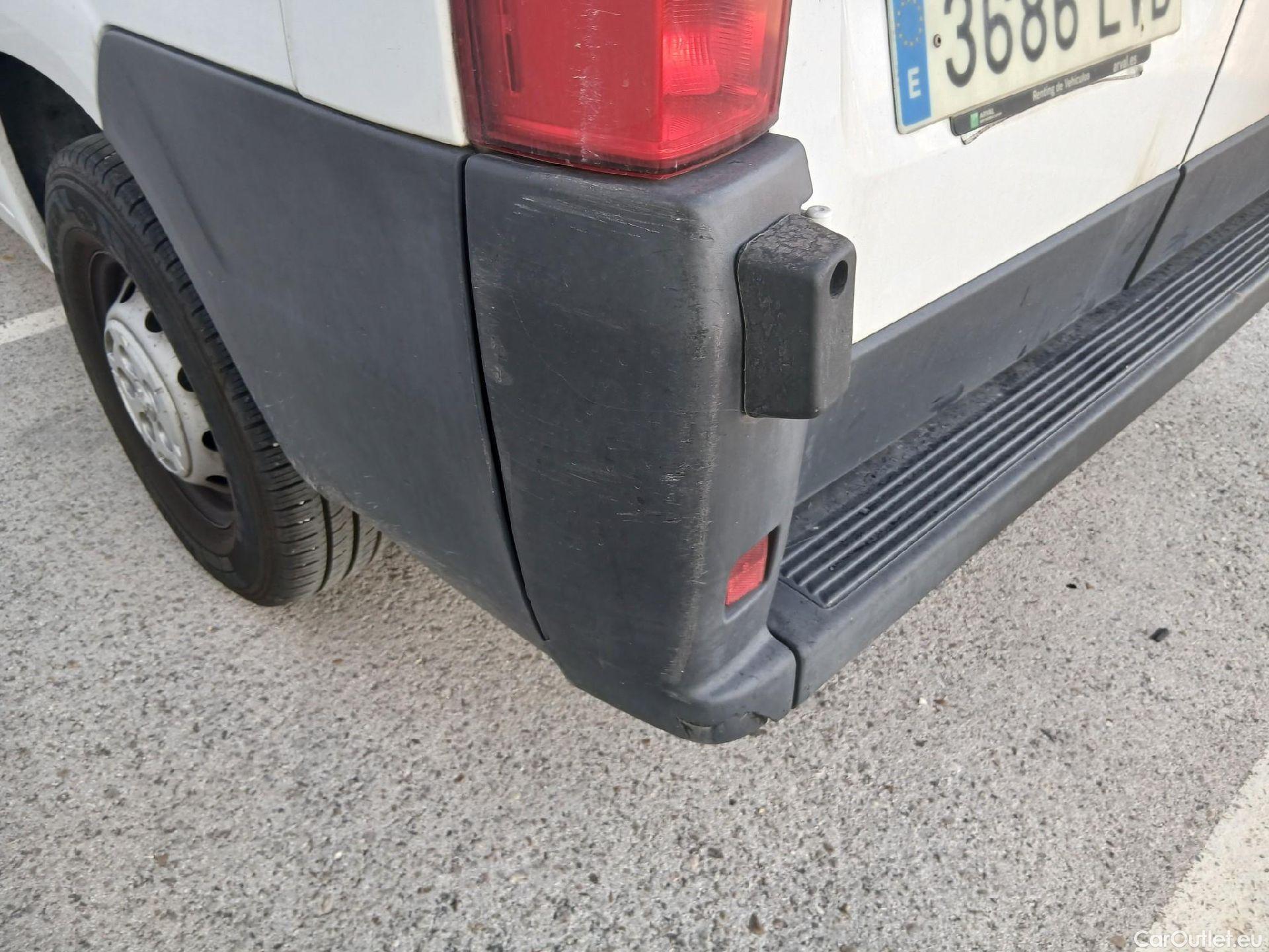  Peugeot  Boxer PEUGEOT  / 2014 / 4P / furgón 335 L2 H2 BHDI 103kW (140CV) S&S 6 V. M #19