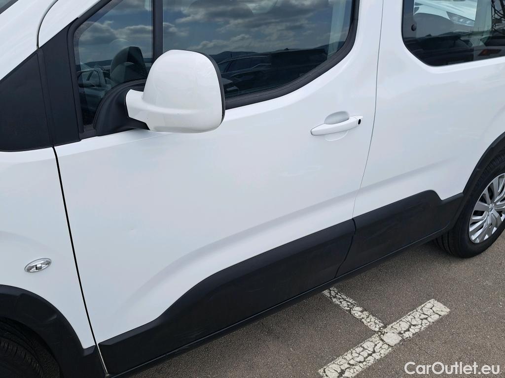  Peugeot  RIFTER PEUGEOT  / 2018 / 4P / combi Active Standard BlueHDi 73kW (IND) #31