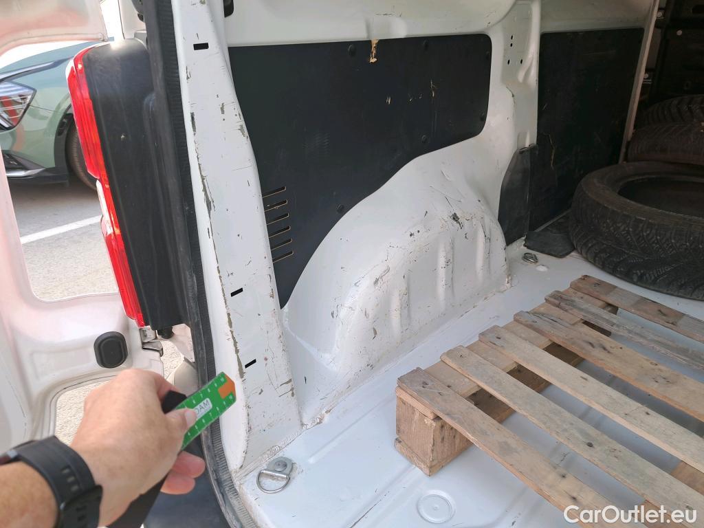  Fiat  Scudo FIAT  / 2021 / 4P / furgón Furgón L2 120cv MT6 Business #39