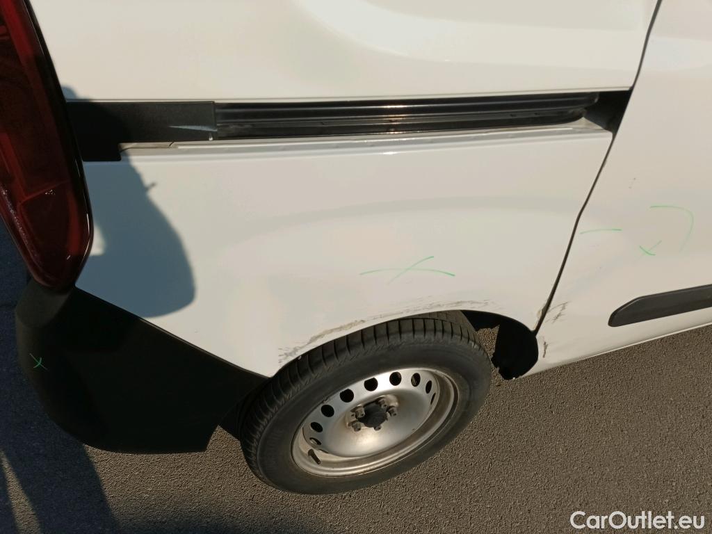  Fiat  Doblo FIAT Doblò Cargo/2015/3P/furgón derivado de turismo Cargo Base 1.3 Multijet 70kW (95CV) #3