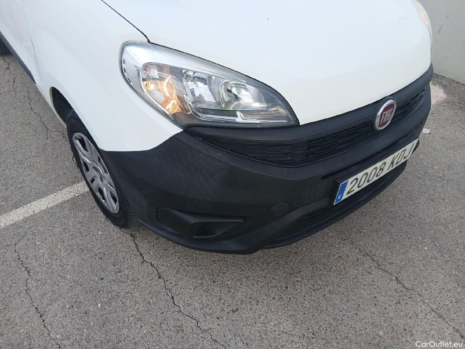  Fiat  Doblo FIAT Doblò / 2015 / 5P / combi Panorama Pop N1 1.3 Multijet 70kW (95CV) #5