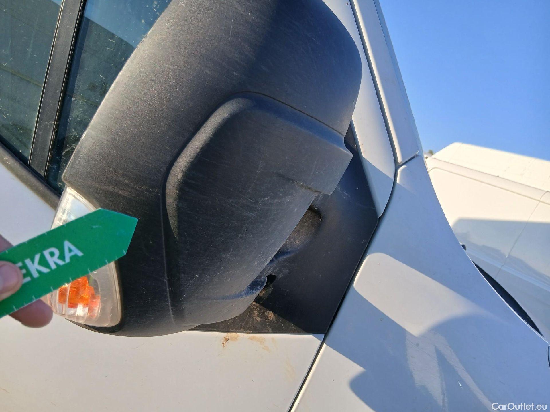  Renault  Master RENAULT  / 2019 / 4P / furgón Furgón T L1H1 3300 Bl dCi 99kW (135CV) #44