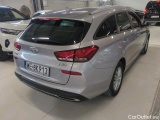i30