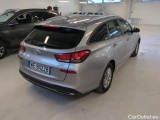 i30