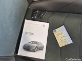  Volkswagen  Arteon Volkswagen  2.0 TSI 190KM DSG 7 Elegance 5d #3