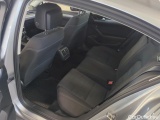 Volkswagen  Passat Volkswagen  2.0 TDI EVO 150 KM 6 biegów Business 4d #16