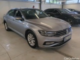  Volkswagen  Passat Volkswagen  2.0 TDI EVO 150 KM 6 biegów Business 4d #14