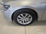  Volkswagen  Passat Volkswagen  2.0 TDI EVO 150 KM 6 biegów Business 4d #17