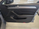  Volkswagen  Passat Volkswagen  Variant 2.0 TDI EVO 150 KM 6 biegów Business 5d #35