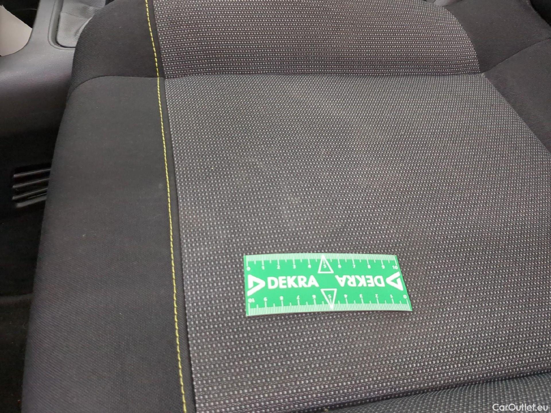  Citroen  C3 CITROEN  / 2020 / 5P / Berline PureTech 83 S&S BVM Feel Pack #1