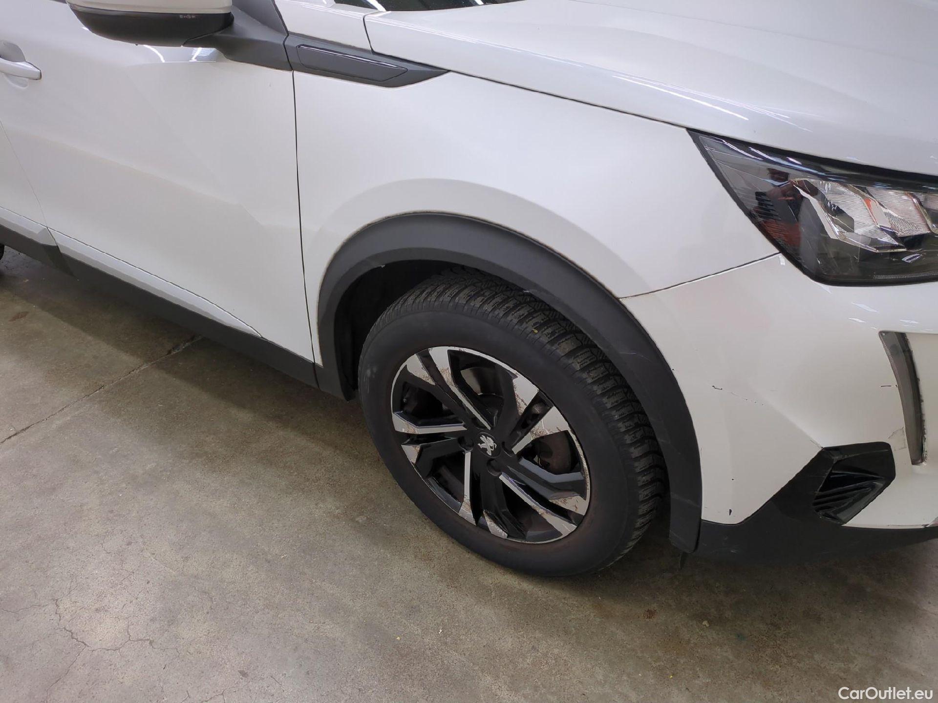  Peugeot  2008  Allure Business 1.5 HDi 130CV BVA8 E6d #40
