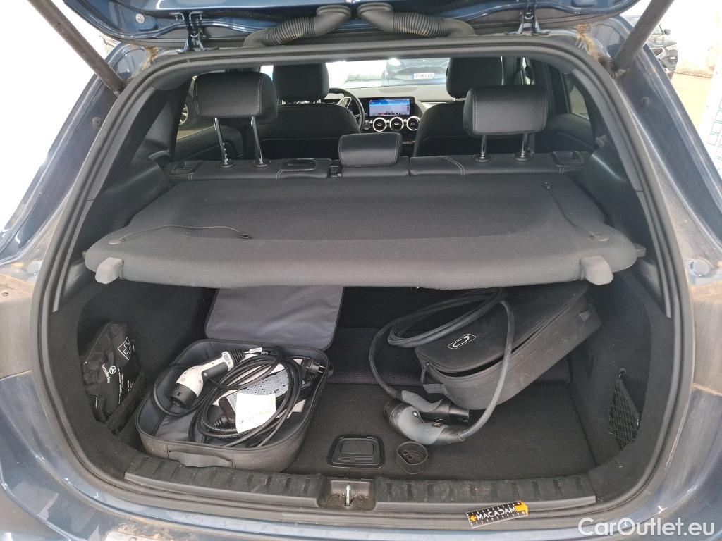  Mercedes  GLA MERCEDESBENZ   2020  5P  SUV  250 e BUSINESS LINE DCT #3