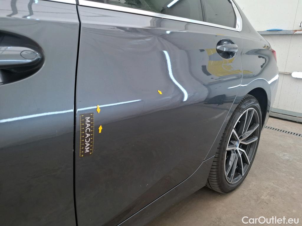  Bmw  Serie 3 BMW Série 3 Berline / 2018 / 4P / Berline 330e xDrive 292ch Luxury BVA8 Hybride #14