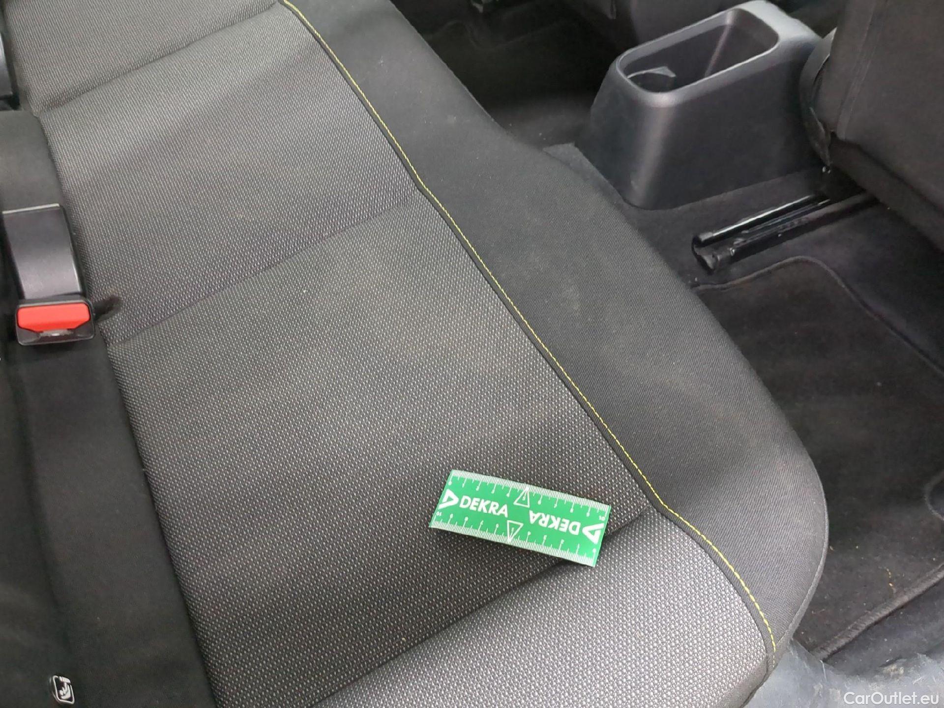  Citroen  C3 CITROEN  / 2020 / 5P / Berline PureTech 83 S&S BVM Feel Pack #6