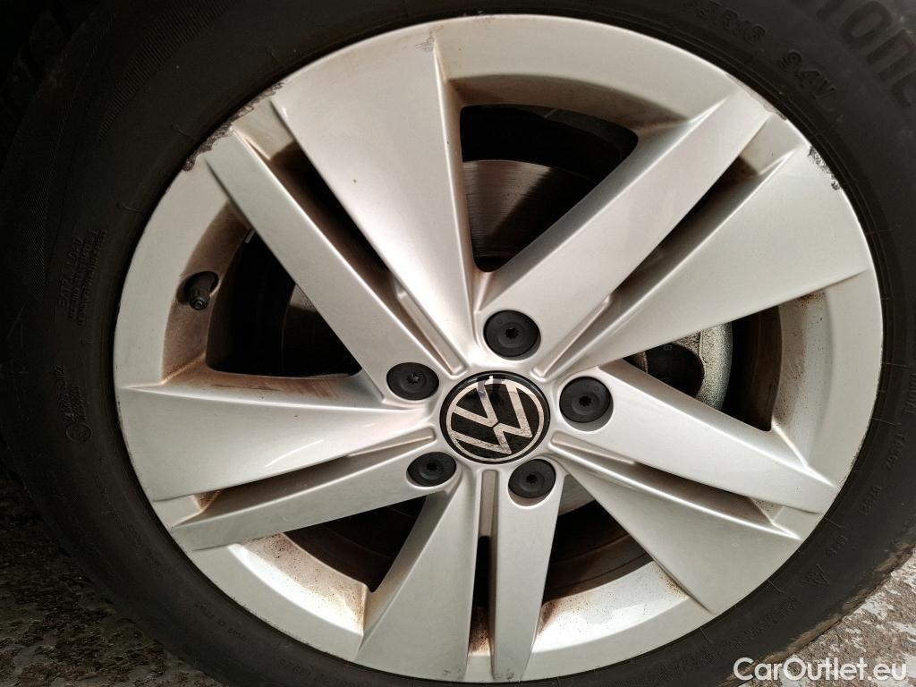  Volkswagen  Golf  / 2020 / 5P / Berline 2.0 TDI SCR 115 DSG7 LIFE BUSINESS #19
