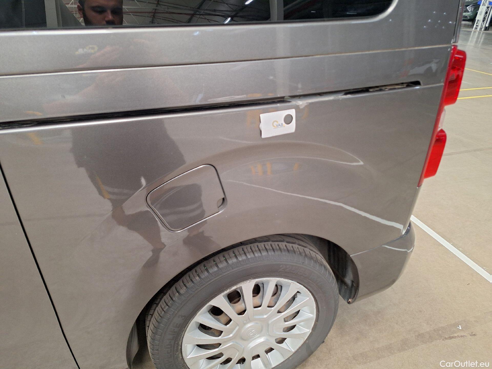  Toyota  Proace Toyota,  Verso '16, Toyota  Verso 1.5D 88kW MWB MPV 5d #8